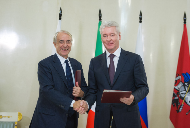 �������� ���������� � �������������� ������ � ������