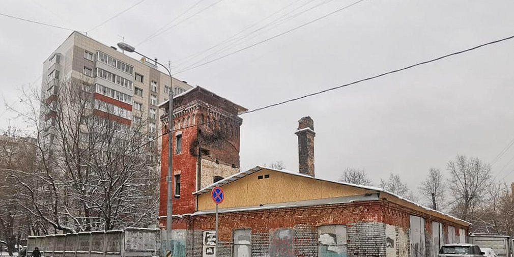Зданию исторической пожарной части на востоке Москвы вернут прежний облик