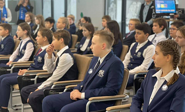 Учащиеся московской школы 1409 обсудили раздельный сбор и переработку отходов