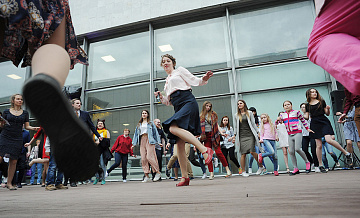 Мастер-классы по танцам пройдут в восьми парках Москвы