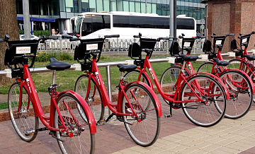 На Востоке столицы создадут велосипедные парковочные зоны