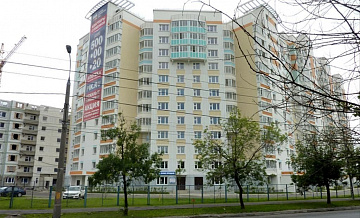 Шумозащитные экраны установили около ЖК на востоке Москвы